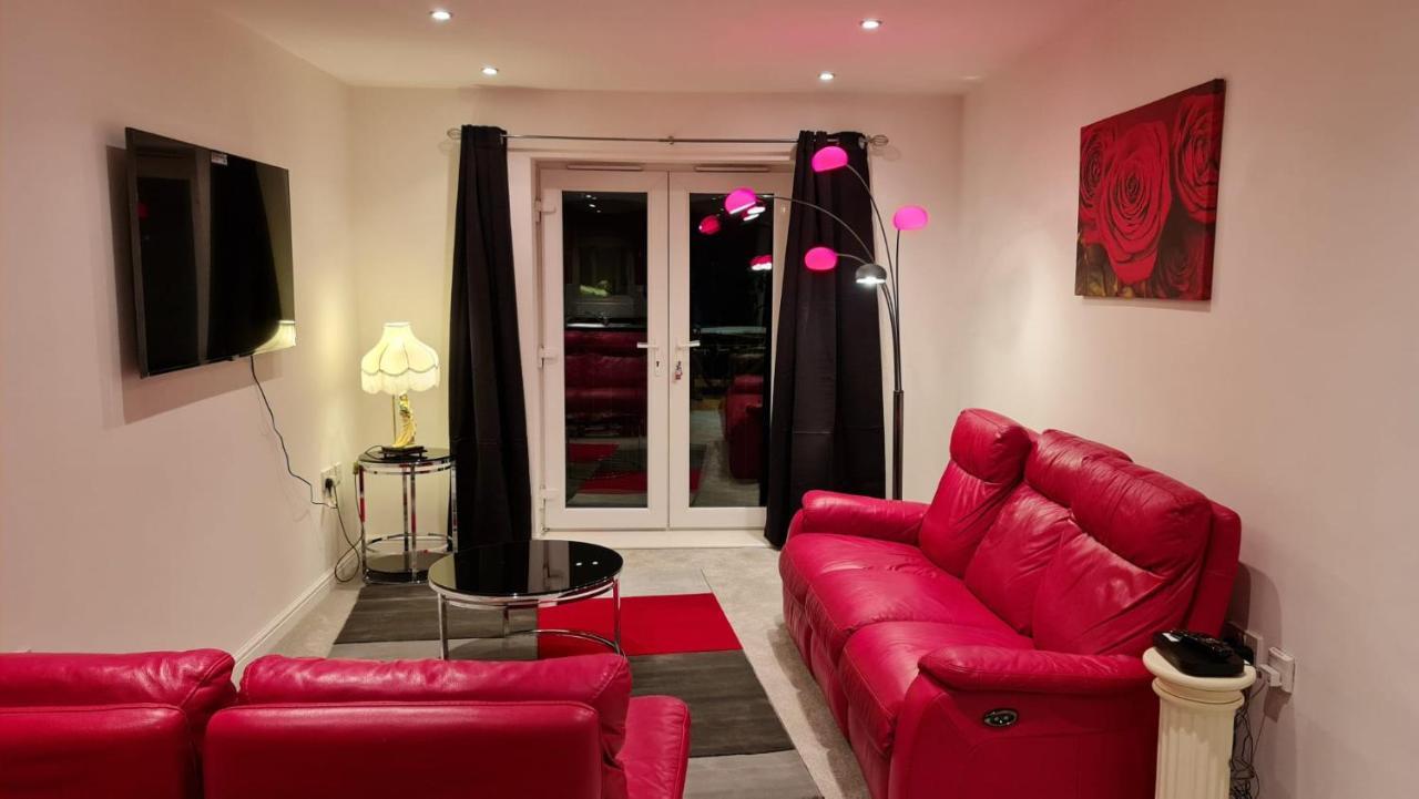 Durham 2-bed Apartment *